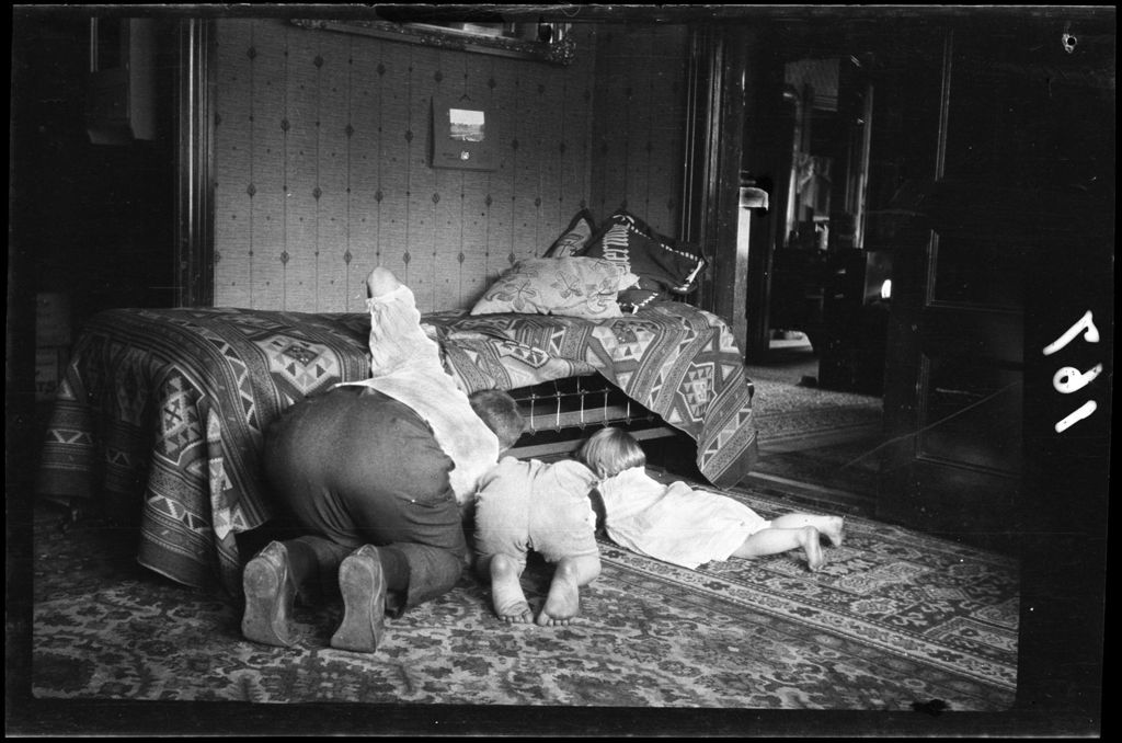 Miniature of Tots- Man (Uncle Will) Don And Barb Look Under Bed Their Rear Ends In The Air