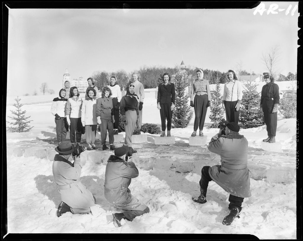 Miniature of Group Of Young Women Being Photographed In Poland Spring, Poland Spring House In Distance