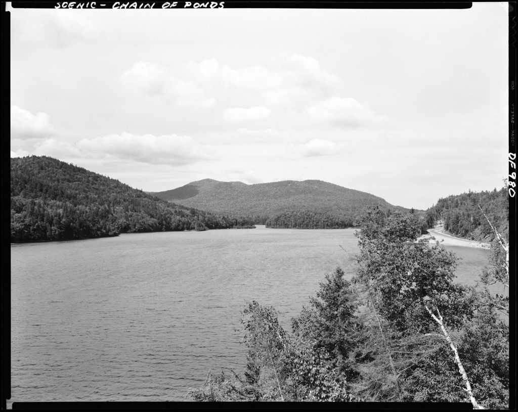 Miniature of Lake And Mountain View At Chain Of Ponds