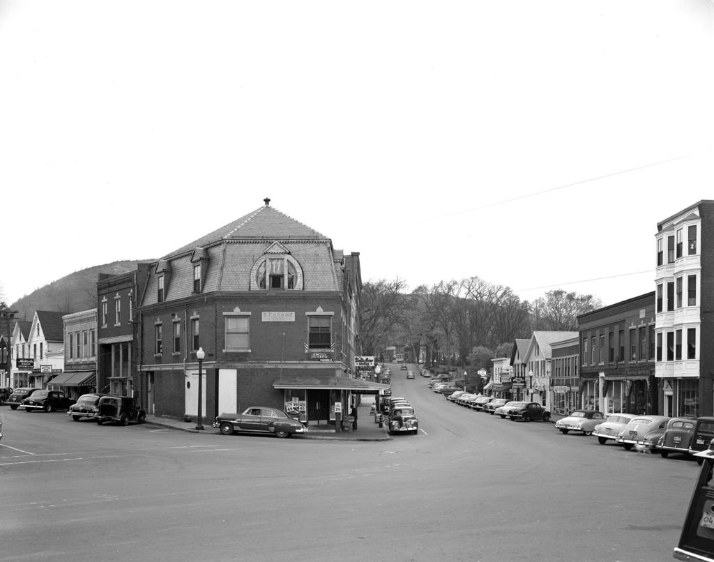 Miniature of Downtown Area Of Camden Along Rte1