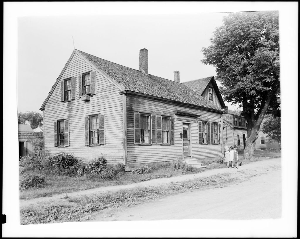 Miniature of Old Cape Style House In Rockland, The Birthplace Of Maxine Eliot